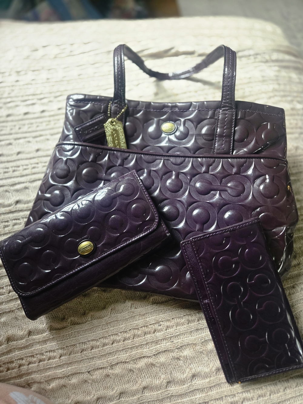 3pc Coach Patent Leather Signature Tote and Wallet And Check Book Set